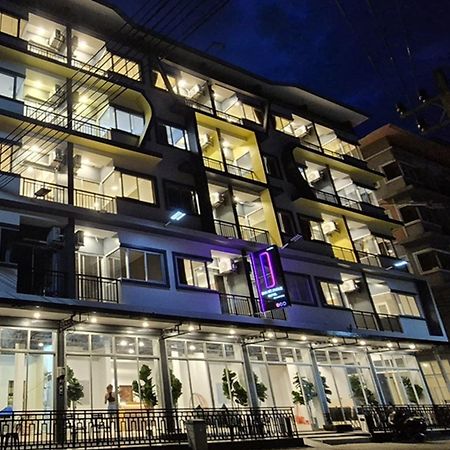 Diva Boutique Hotel Patong Luaran gambar