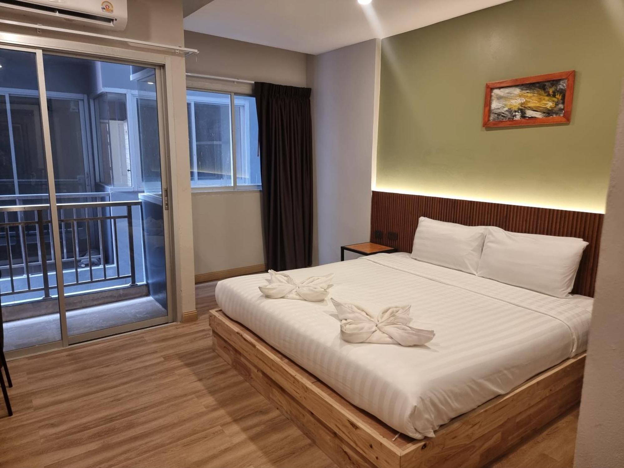 Diva Boutique Hotel Patong Luaran gambar