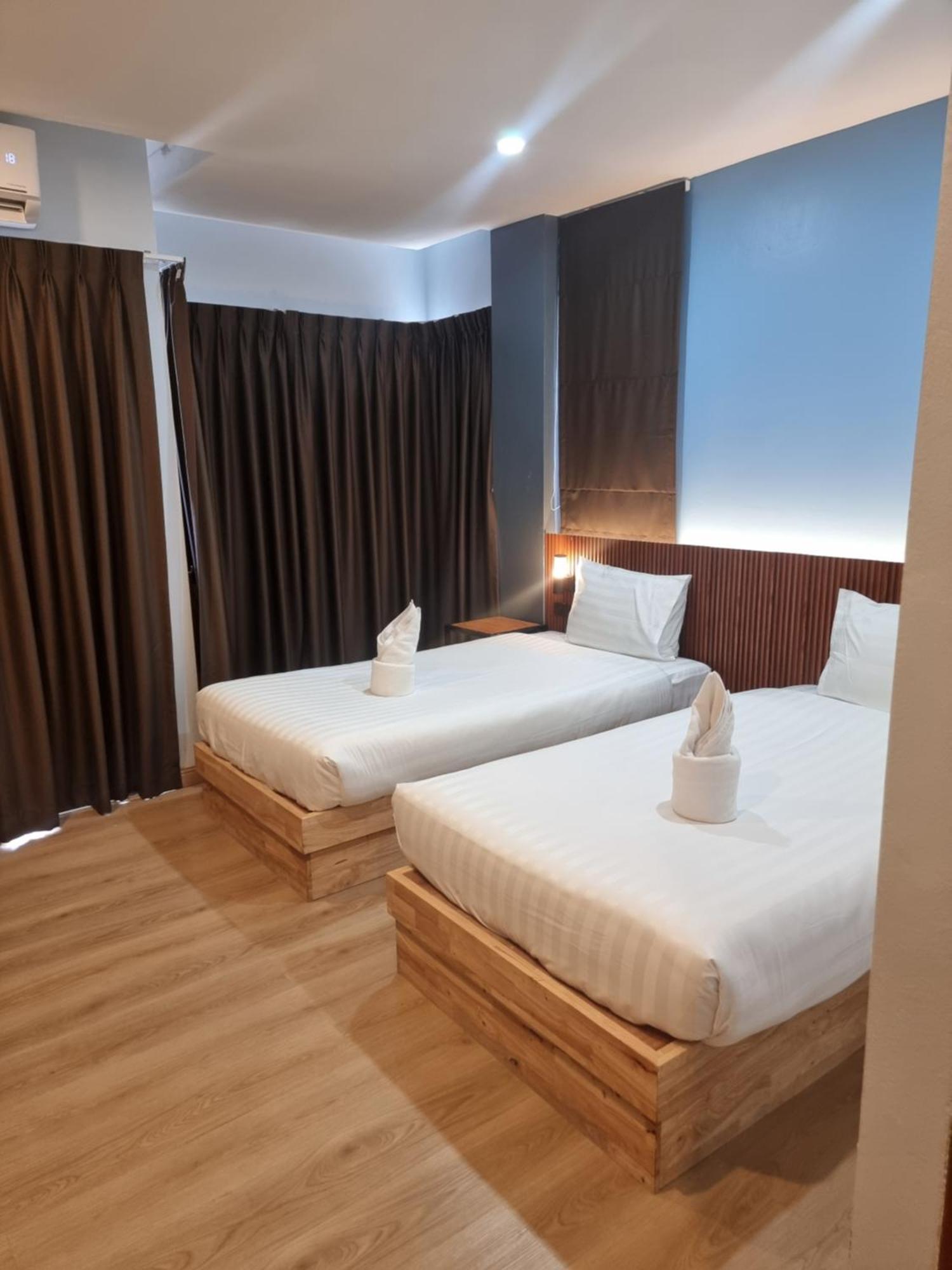 Diva Boutique Hotel Patong Luaran gambar
