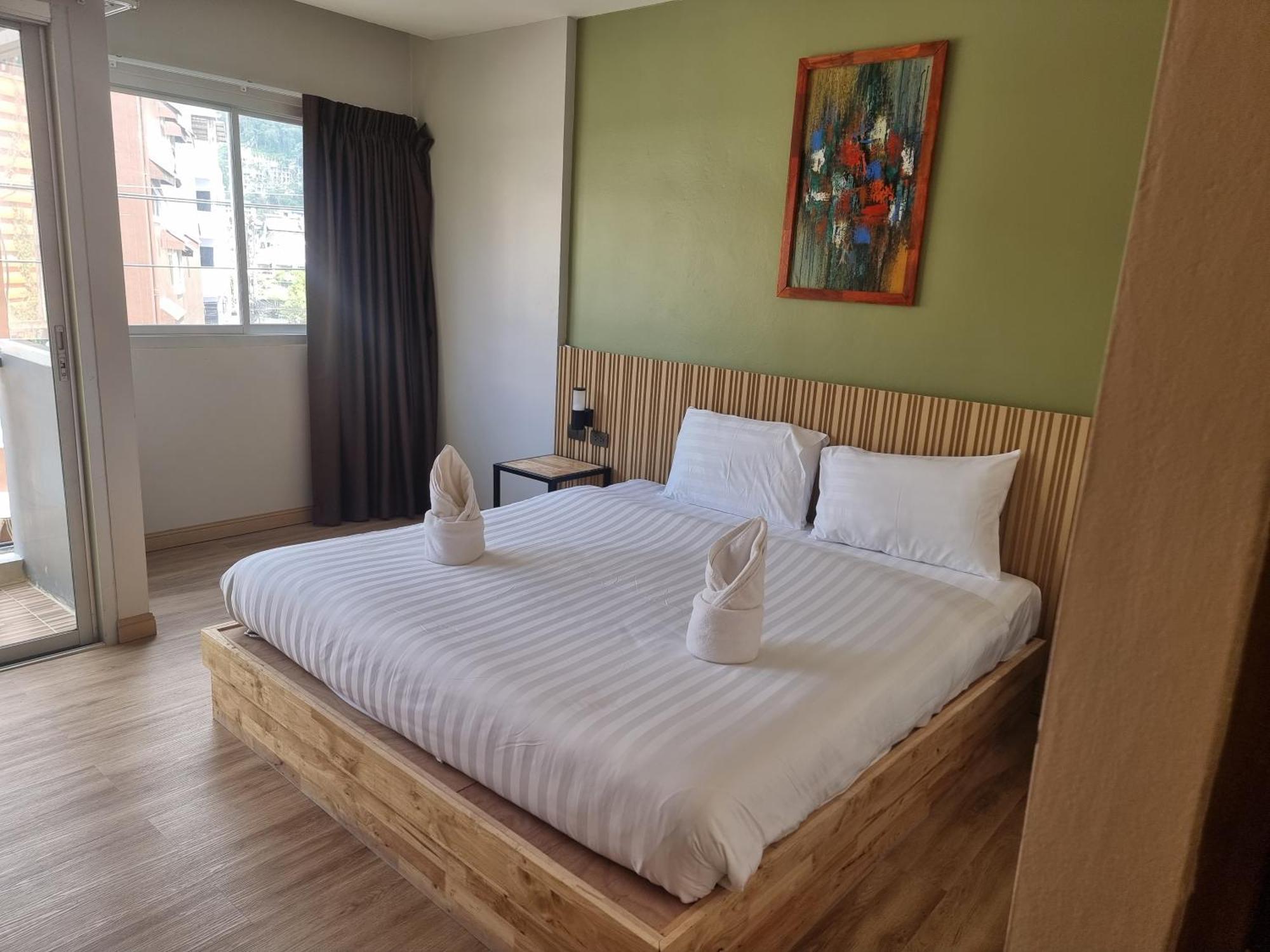 Diva Boutique Hotel Patong Luaran gambar